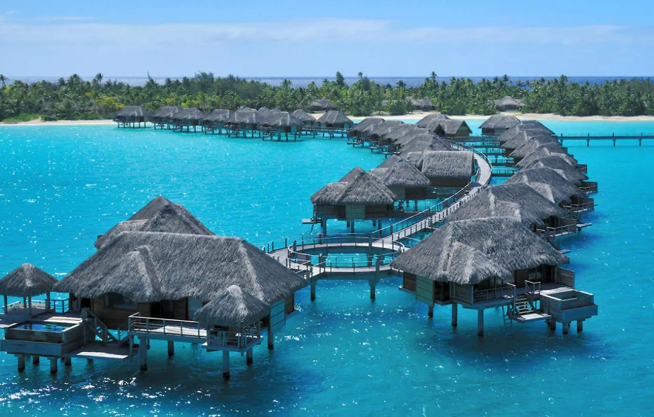 Four Seasons Resort Bora Bora